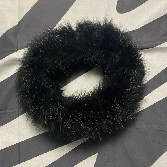 Fur hat - Picture 1 of 2